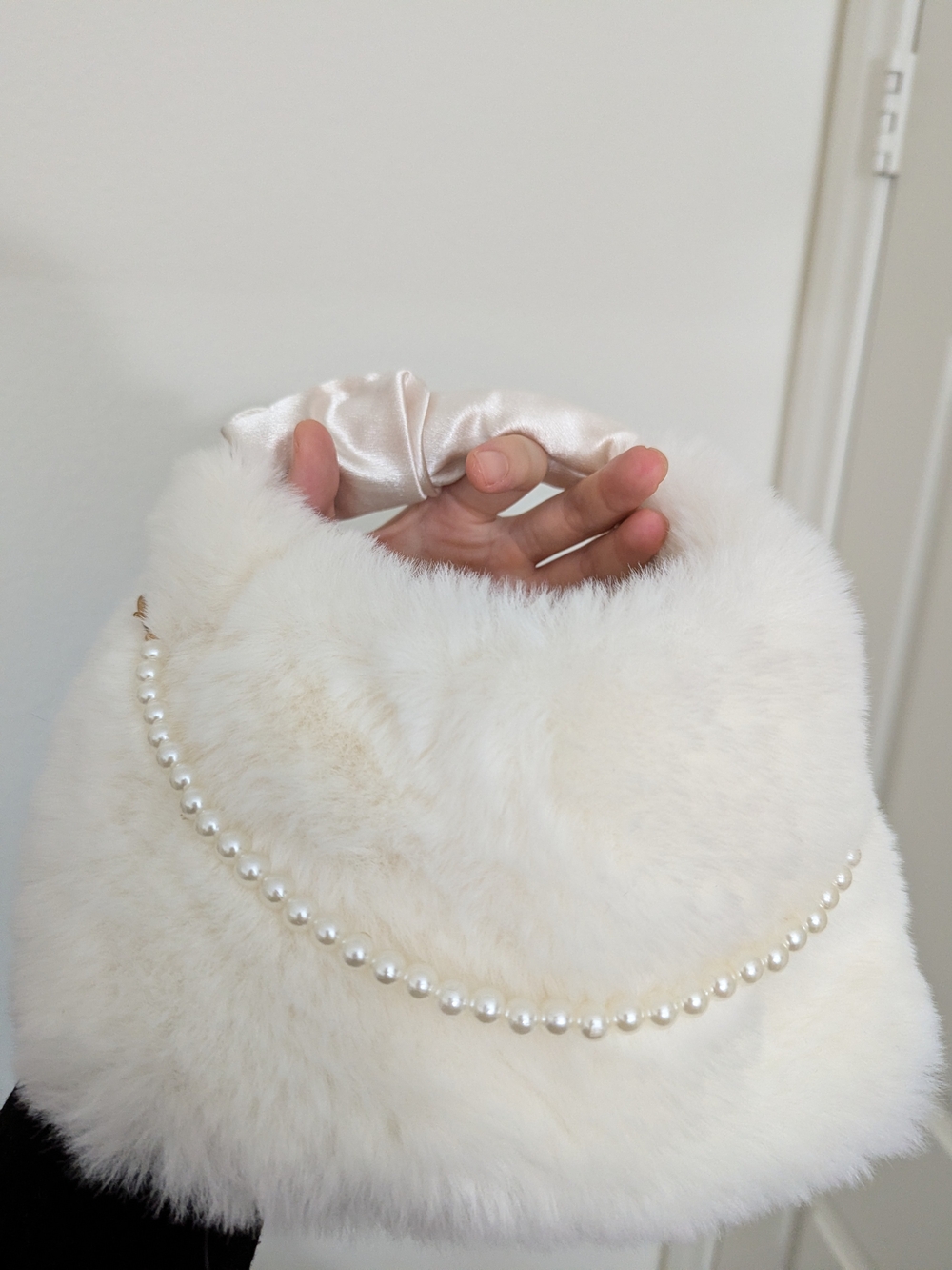 White Faux Fur Pearl Handle Mini Bag Dreamy Gold Charm EOC